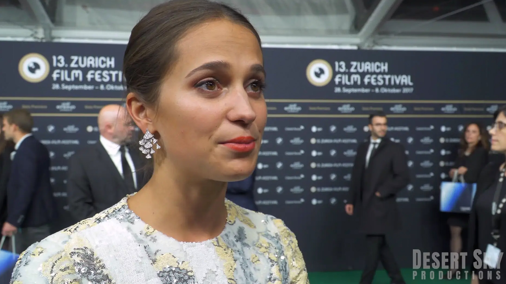 Alicia Vikander